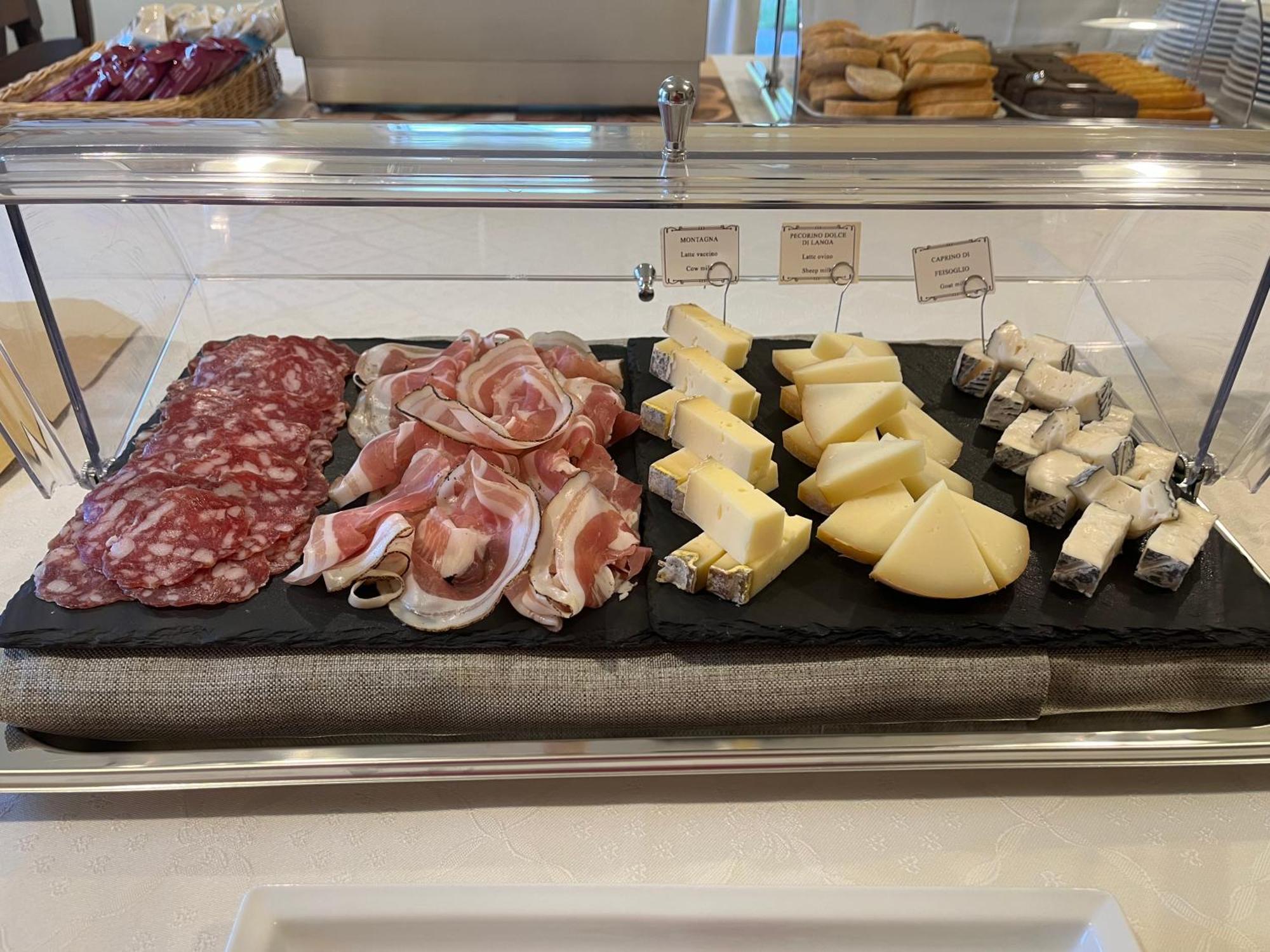 Agriturismo Cascina Ponchietta Montà Eksteriør billede